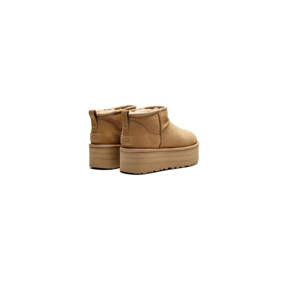 UGG Classic Ultra Mini Platform Boot Driftwood (Women's) – zadní pohled | Purekickz