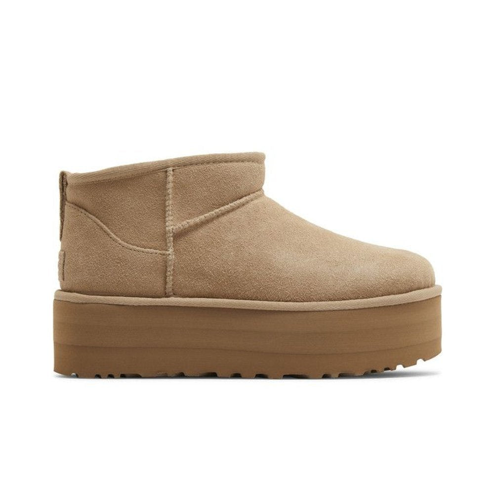 UGG Classic Ultra Mini Platform Boot Sand (Women's) – boční pohled | Purekickz