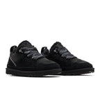 UGG Lowmel Black (Kids) – lifestyle foto | Purekickz