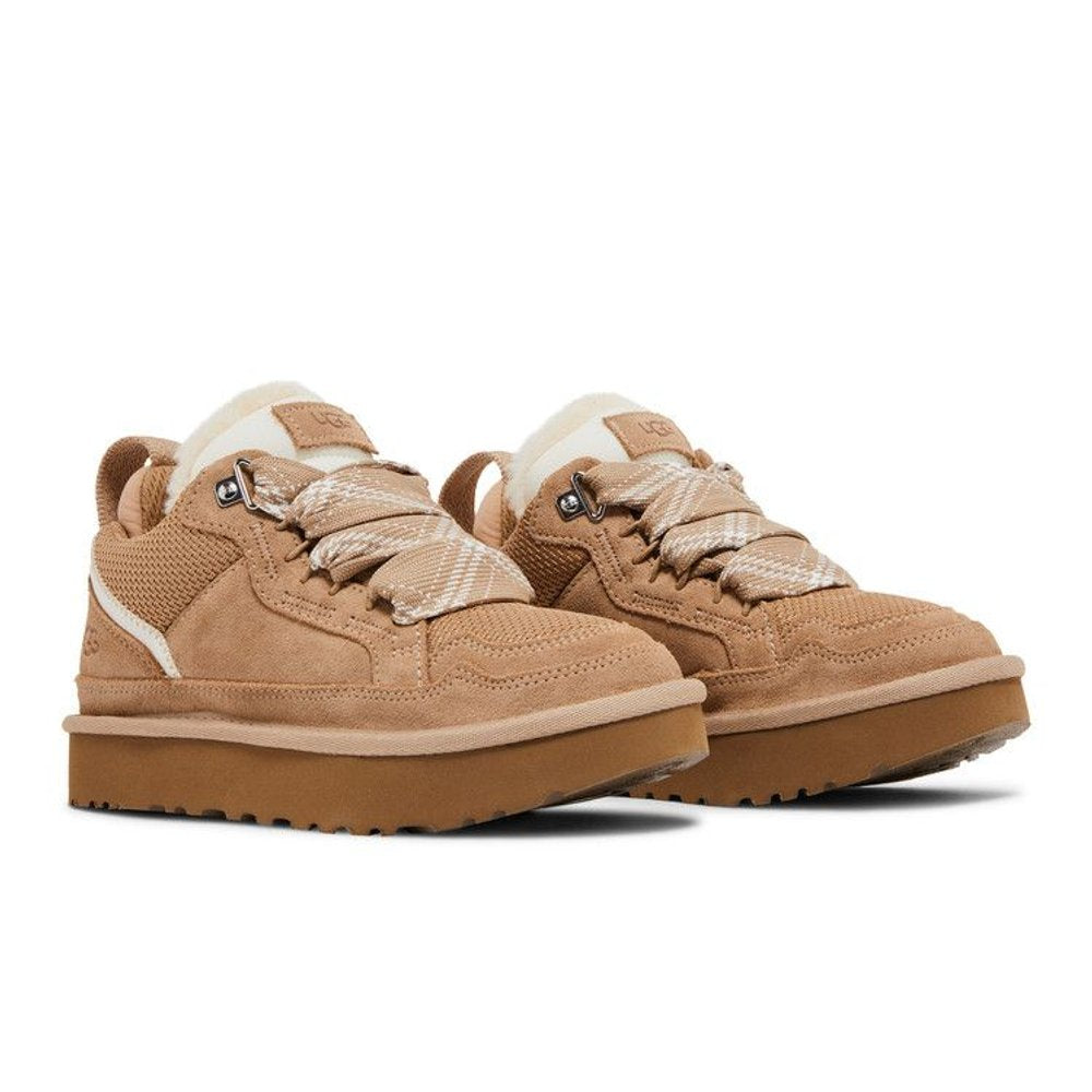 UGG Lowmel Sand – lifestyle foto | Purekickz