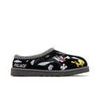 UGG Tasman Slipper Palace x Looney Tunes Black – boční pohled | Purekickz
