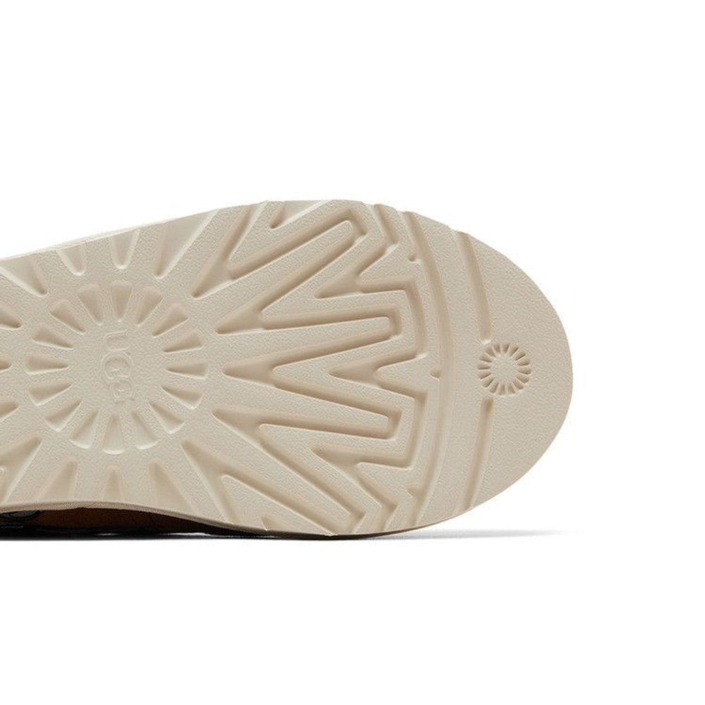 UGG Tasman Slipper Palace x Looney Tunes Chestnut – pohled shora | Purekickz