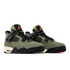 Undefeated x Air Jordan 4 Retro 2025 – lifestyle foto | Purekickz