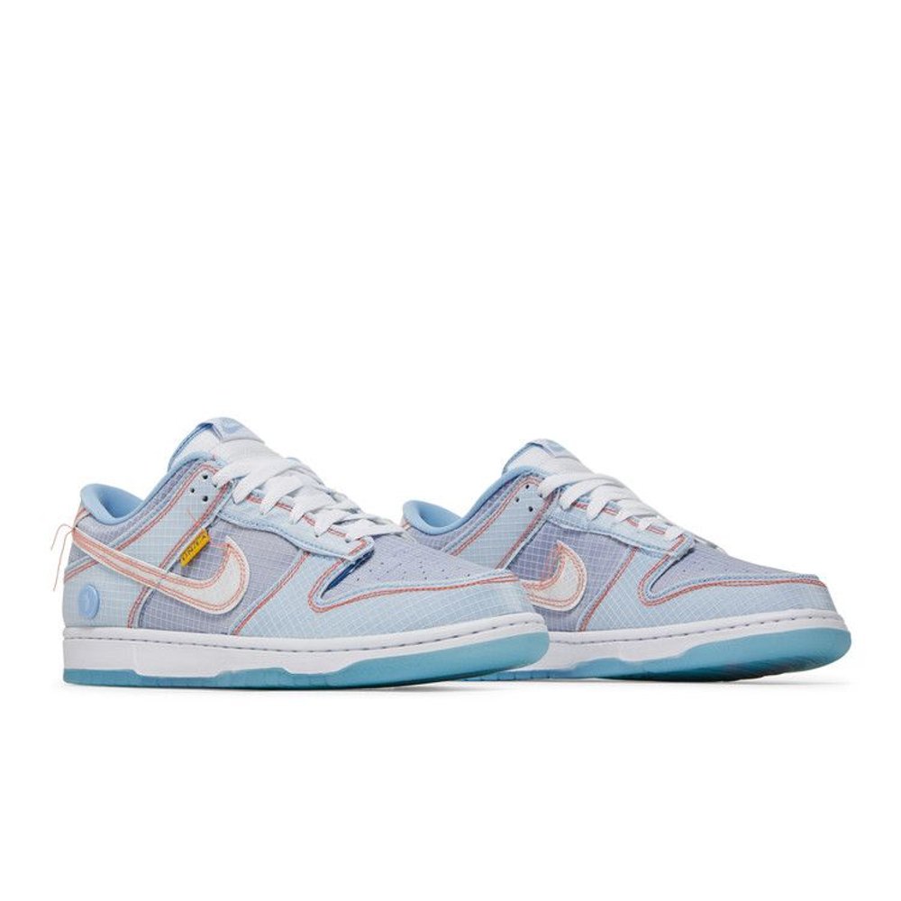 Union LA x Nike Dunk Low 'Passport Pack - Argon' – lifestyle foto | Purekickz
