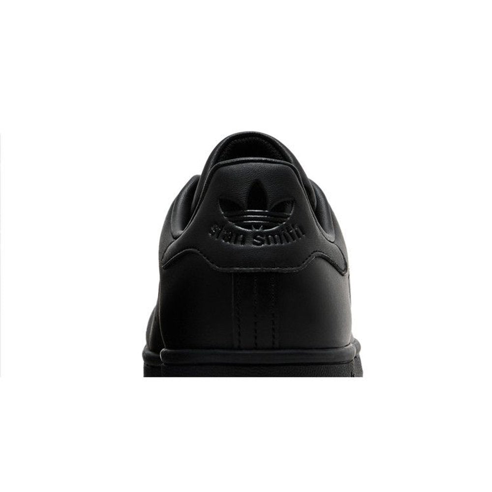 adidas Stan Smith Triple Black – detail materiálu | Purekickz