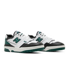 New Balance 550 White Green Black – lifestyle foto | Purekickz