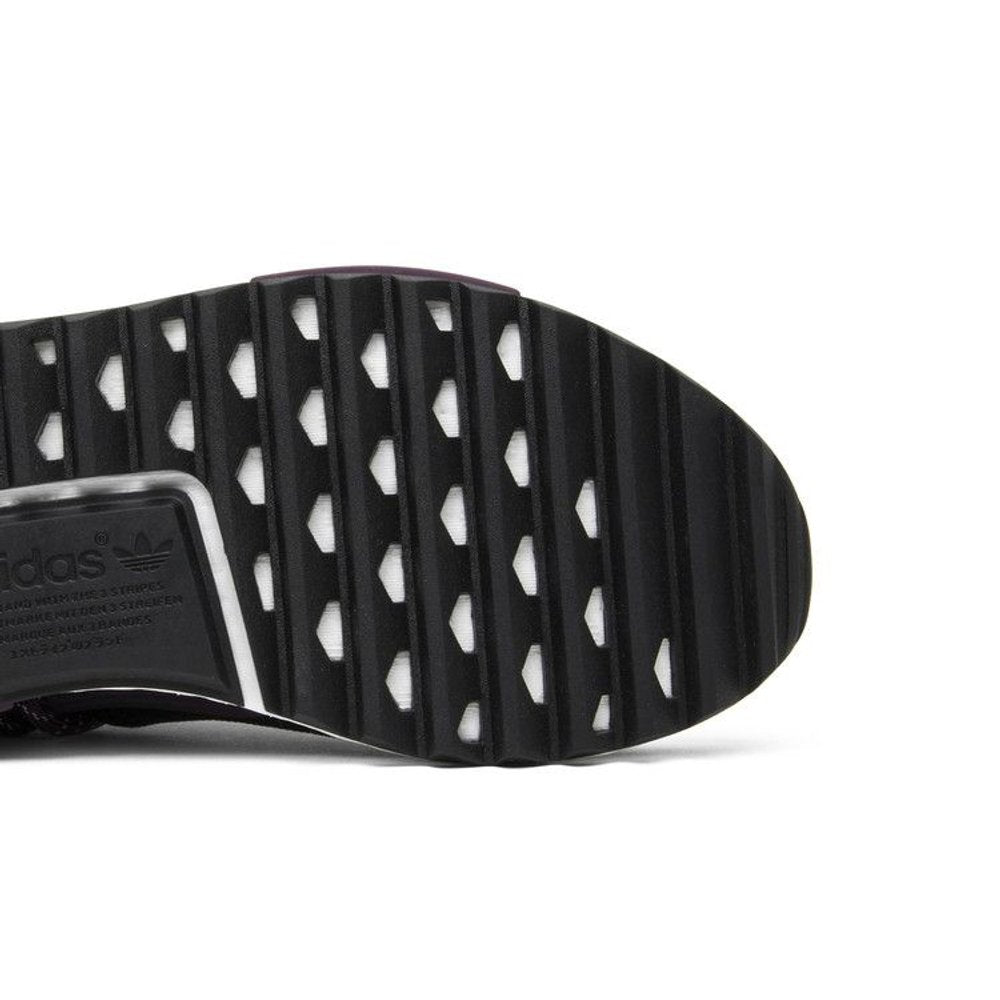 adidas Human Race NMD Pharrell Holi Festival (Core Black) – pohled shora | Purekickz
