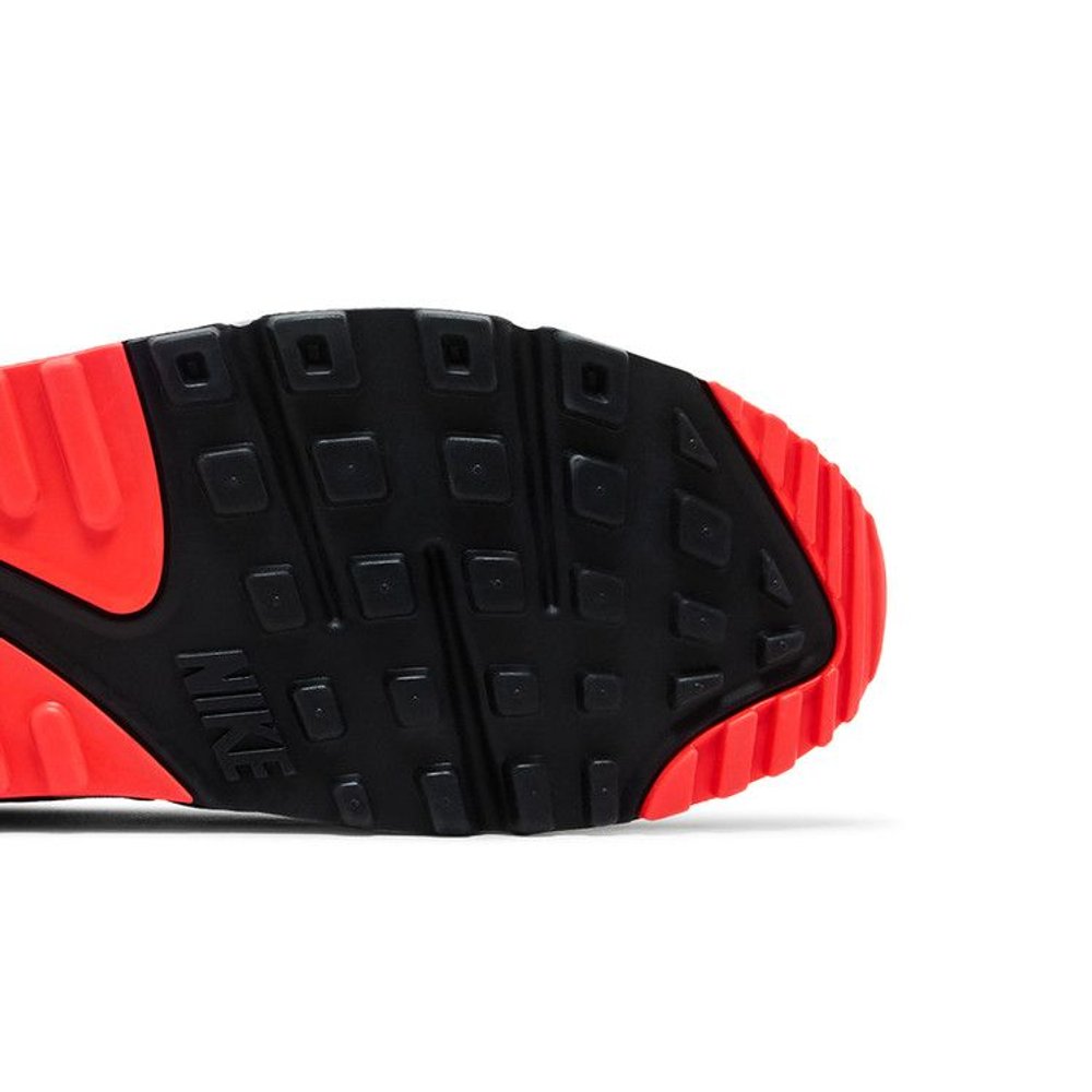 Nike Air Max 90 Infrared 3M (2026) – pohled shora | Purekickz