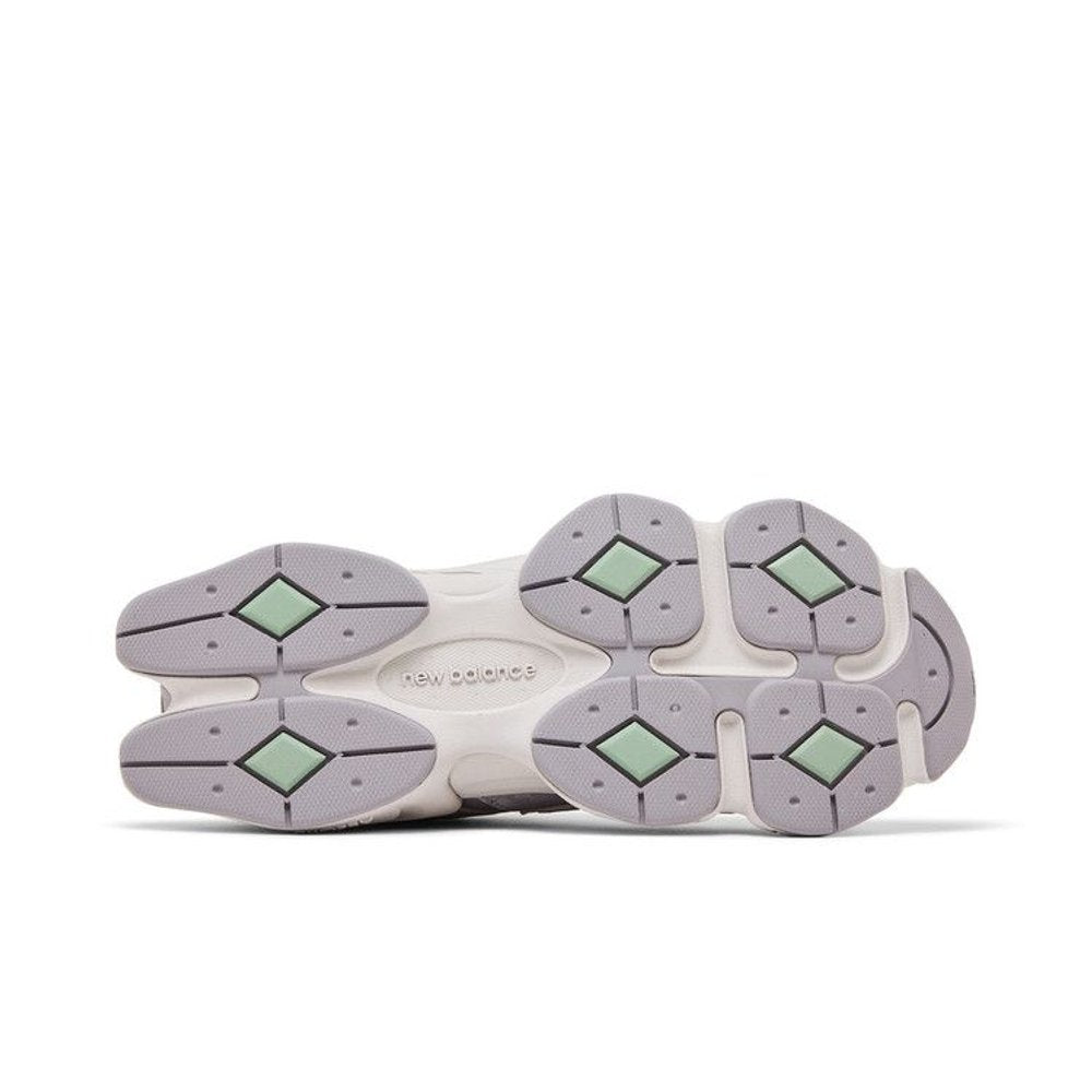 New Balance 9060 Truffle Salt – zadní pohled | Purekickz