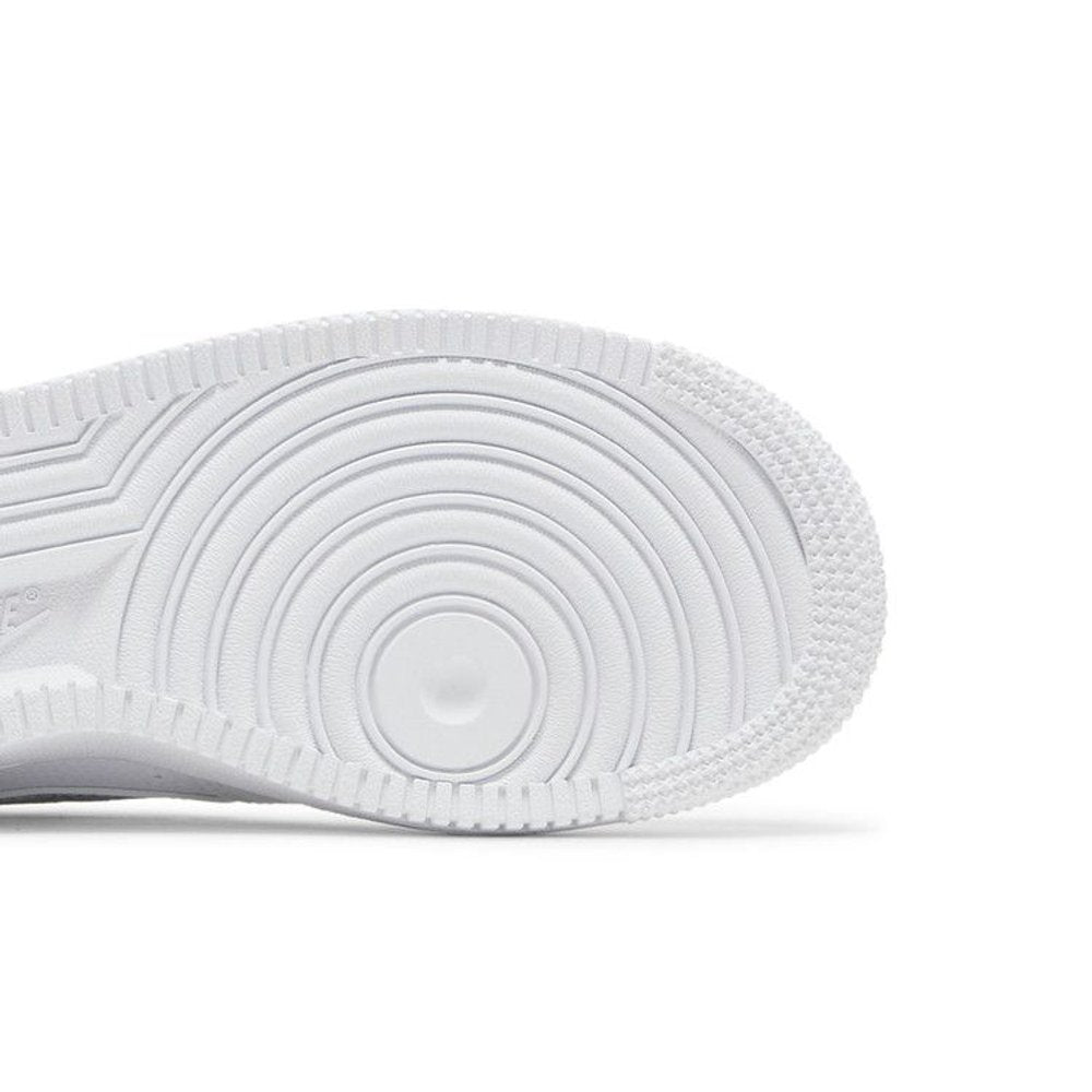 Nike Air Force 1 Low Topography Swoosh (GS) – pohled shora | Purekickz