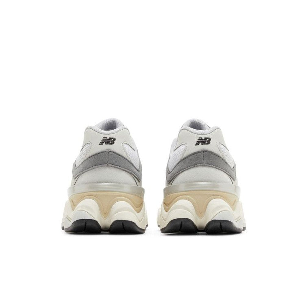 New Balance 9060 Rain Cloud (GS) – podrážka | Purekickz