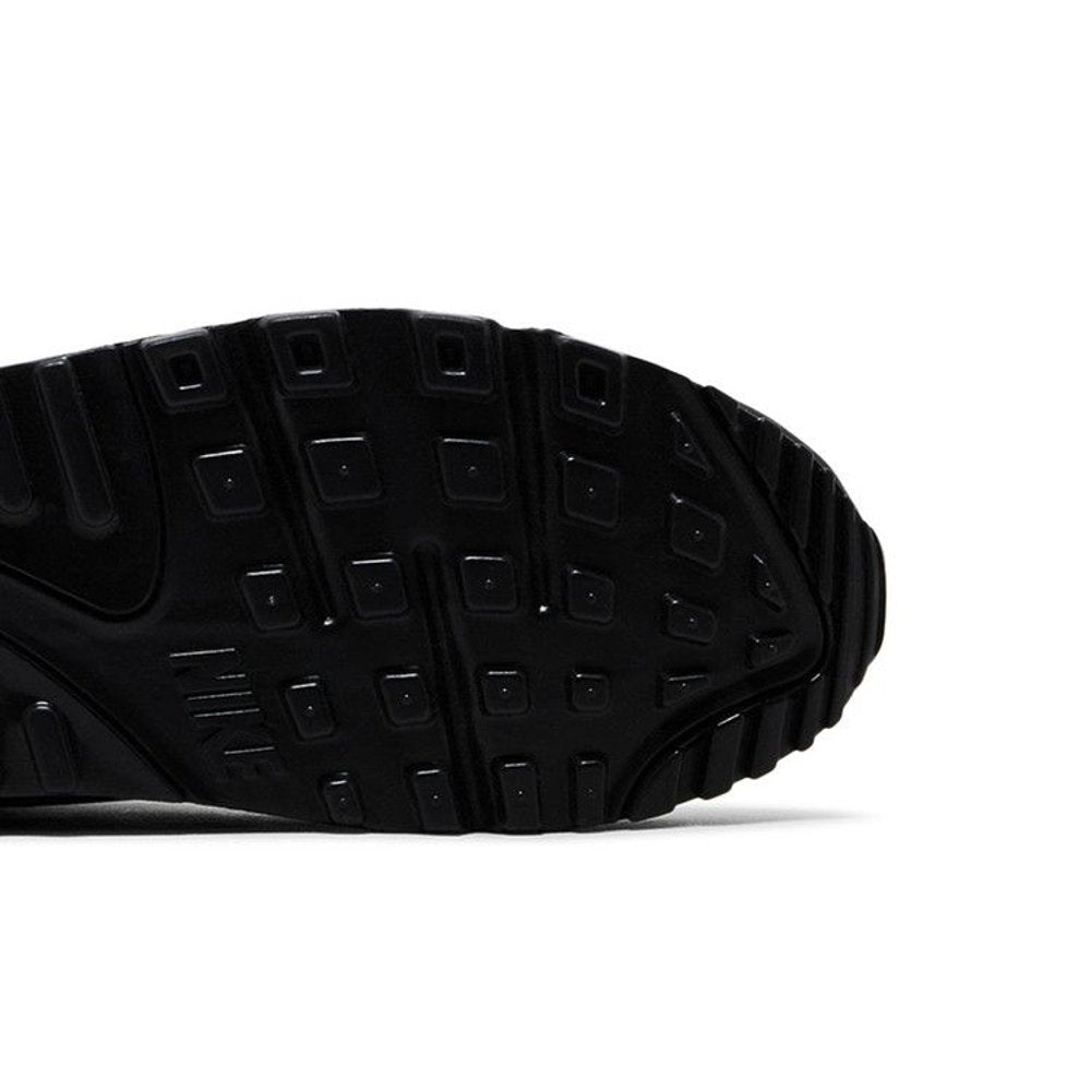 Nike Air Max 90 Drift Triple Black – pohled shora | Purekickz