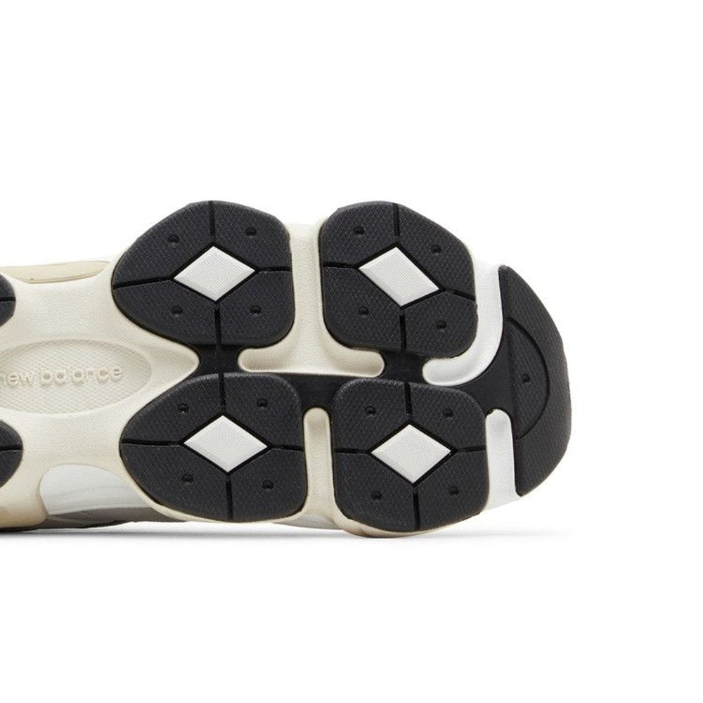New Balance 9060 Rain Cloud (GS) – pohled shora | Purekickz
