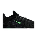 Nike Air Max Plus Black Green Strike – detail | Purekickz