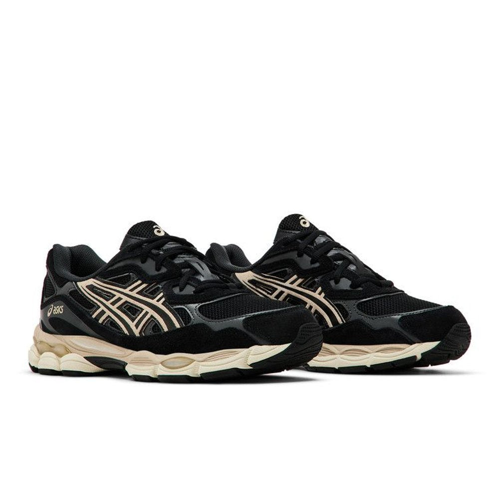 ASICS Gel-NYC Black Cream – lifestyle foto | Purekickz