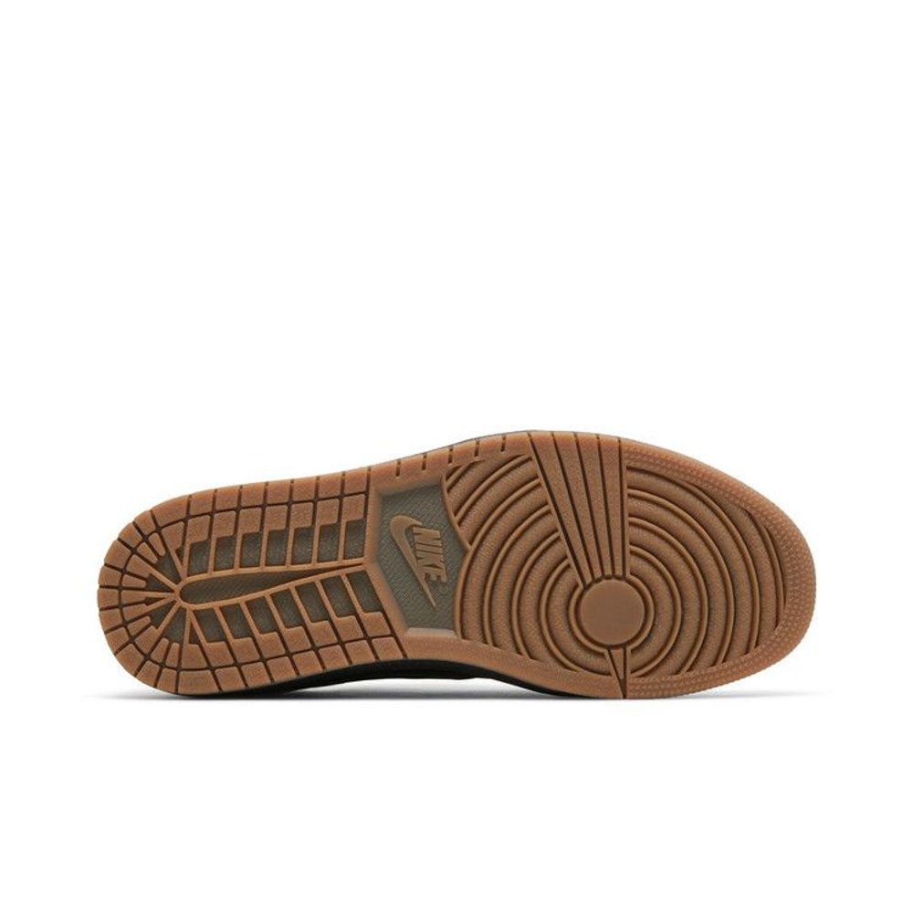 Jordan 1 Retro Low OG SP SoleFly – zadní pohled | Purekickz