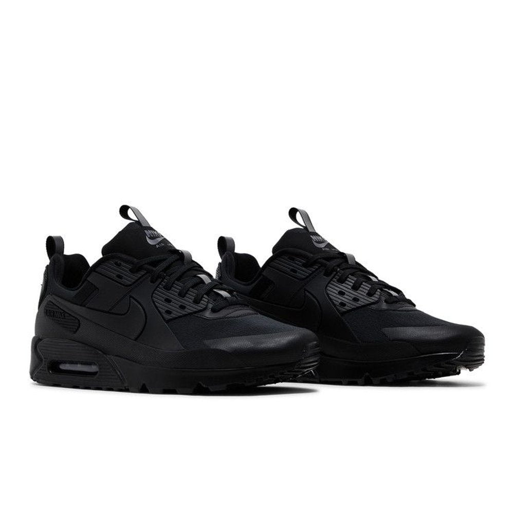 Nike Air Max 90 Drift Triple Black – lifestyle foto | Purekickz