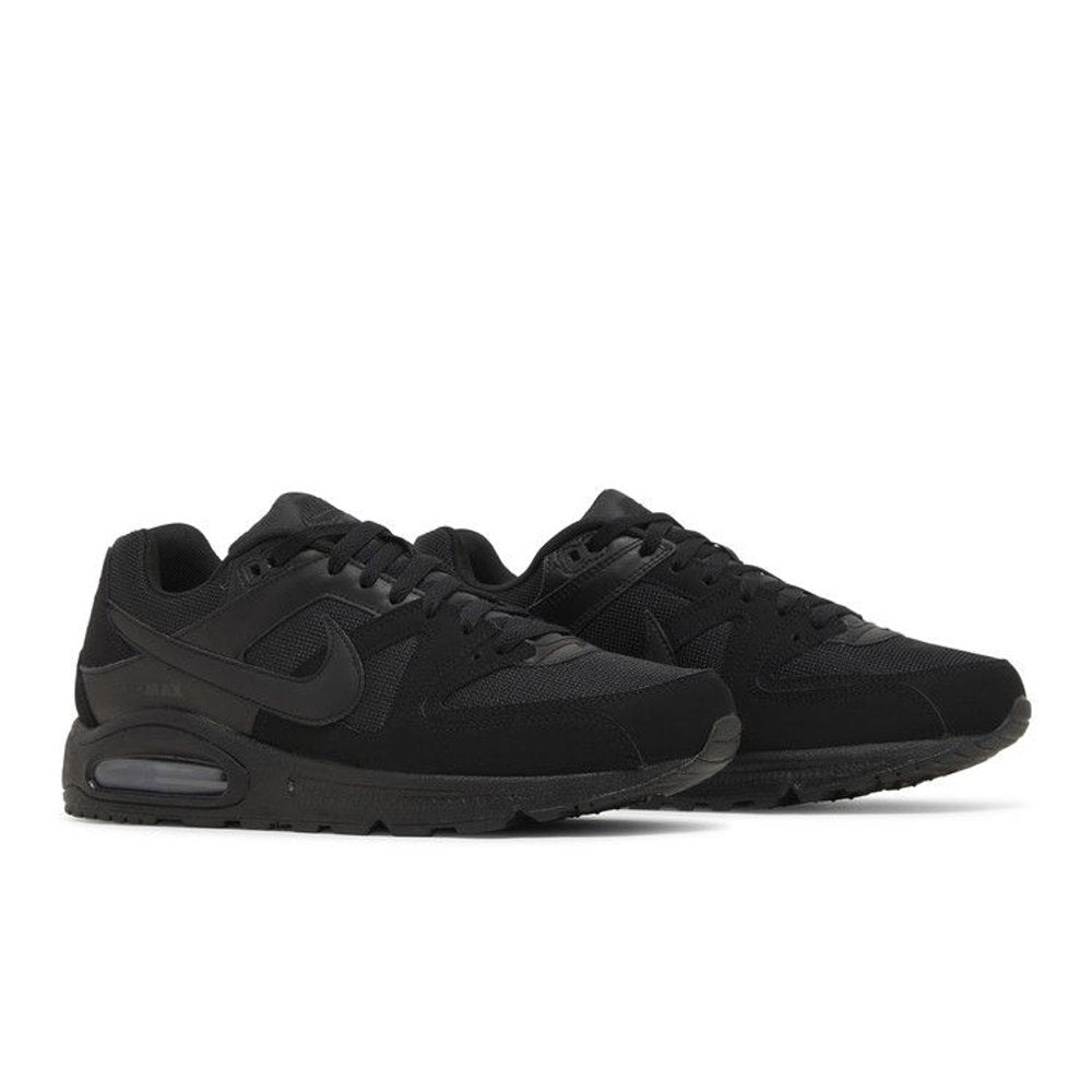 Nike Air Max Command Triple Black – lifestyle foto | Purekickz