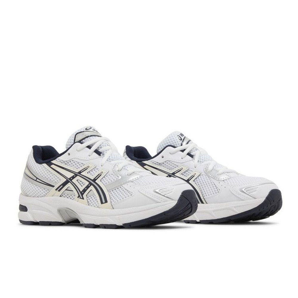 ASICS Gel-1130 White Midnight (GS) – lifestyle foto | Purekickz
