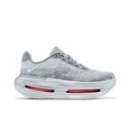 Nike Vomero Premium QS Fleur De-Lis Geyser Grey (W) – boční pohled | Purekickz