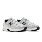 New Balance 740 White Silver Metallic Navy – lifestyle foto | Purekickz