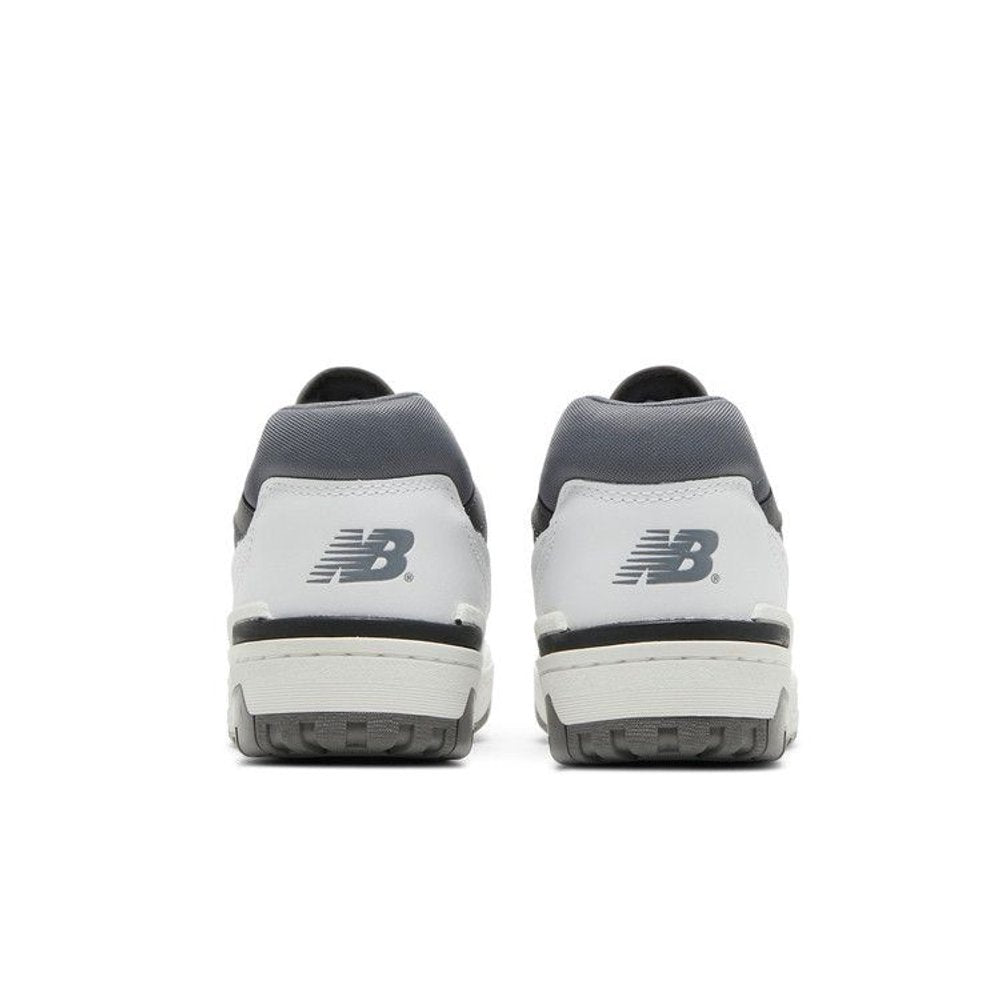 New Balance 550 White Grey Dark Grey – podrážka | Purekickz