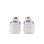 Nike Blazer Low Platform White Black (W) – podrážka | Purekickz