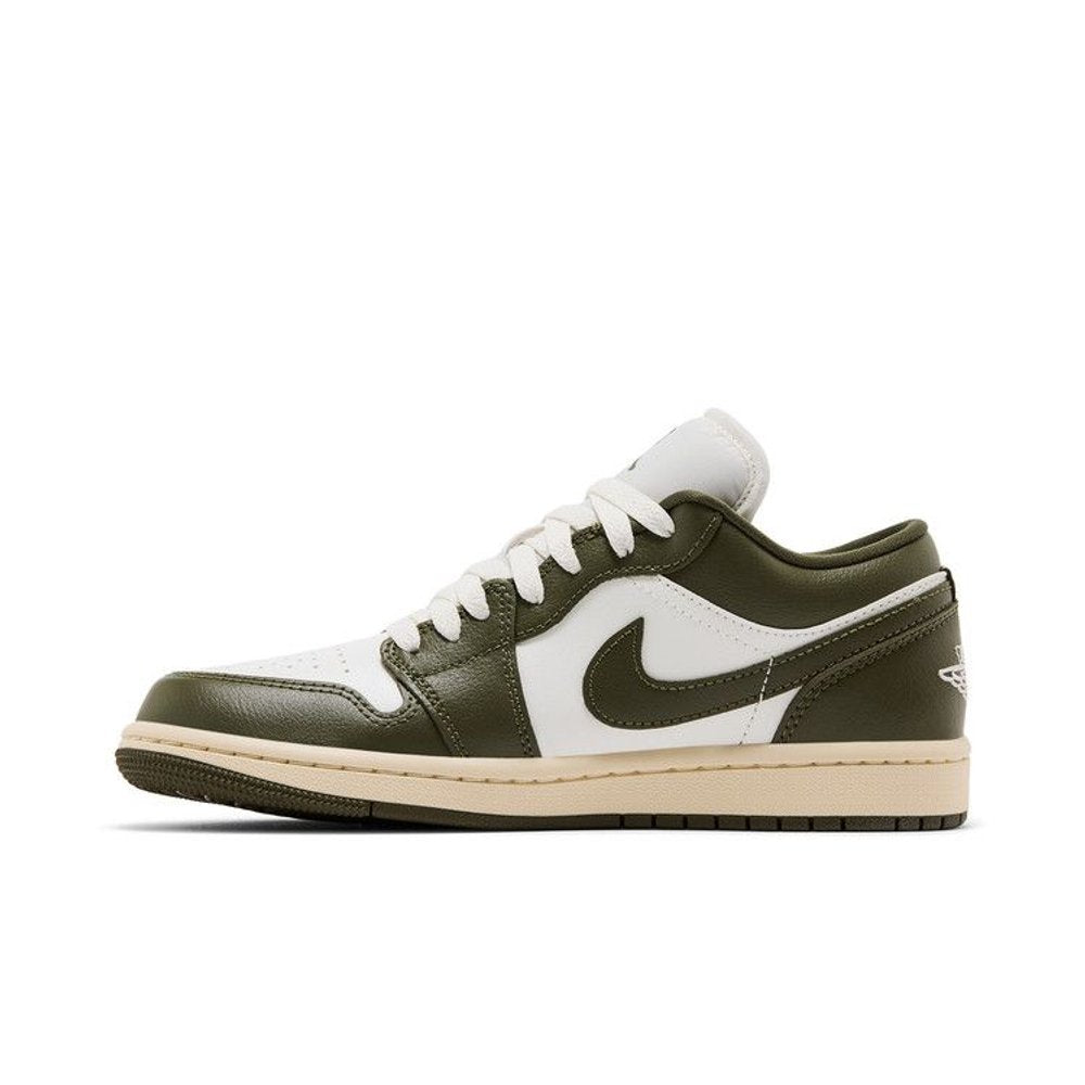 Jordan 1 Low Medium Olive (W) – hlavní pohled | Purekickz