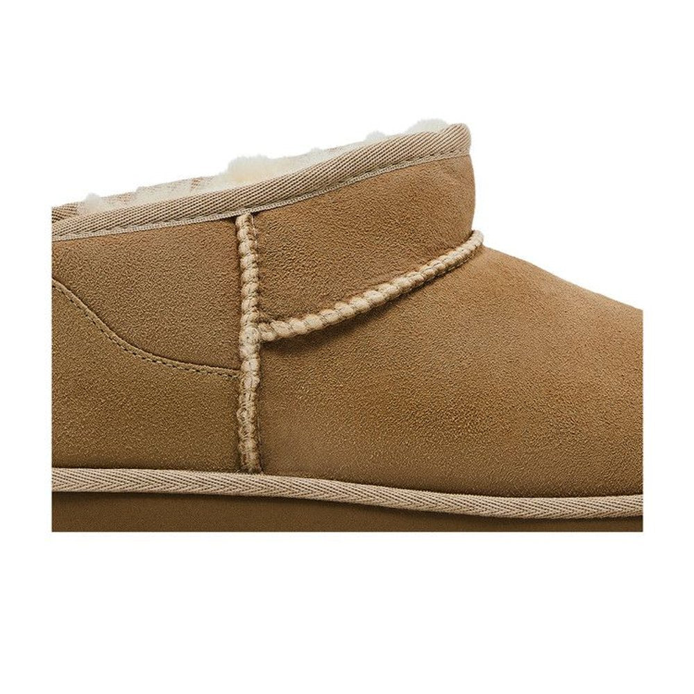 UGG Classic Ultra Mini Boot Sand (Kids)