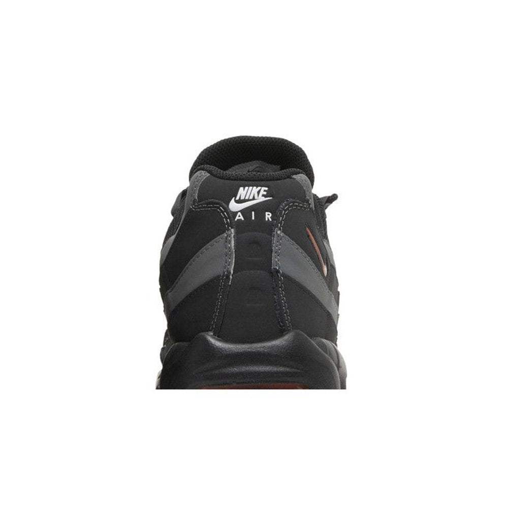 Nike Air Max 95 Black Grey Safety Orange – detail materiálu | Purekickz