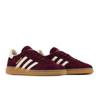 adidas Handball Spezial Maroon Cream White (W) – lifestyle foto | Purekickz