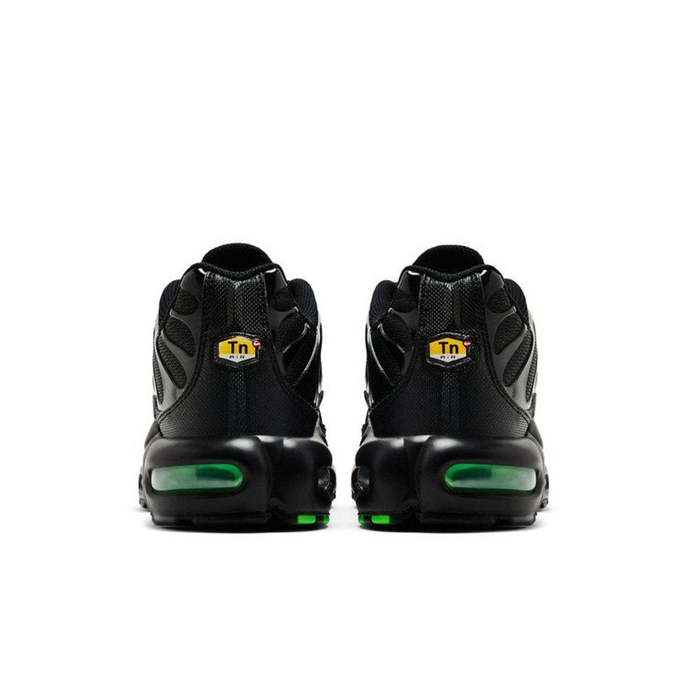 Nike Air Max Plus Black Green Strike – podrážka | Purekickz