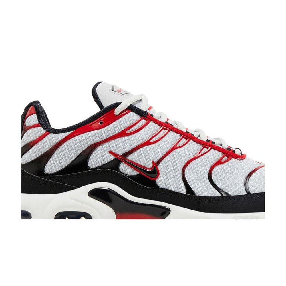 Nike Air Max Plus Pure Platinum Black University Red