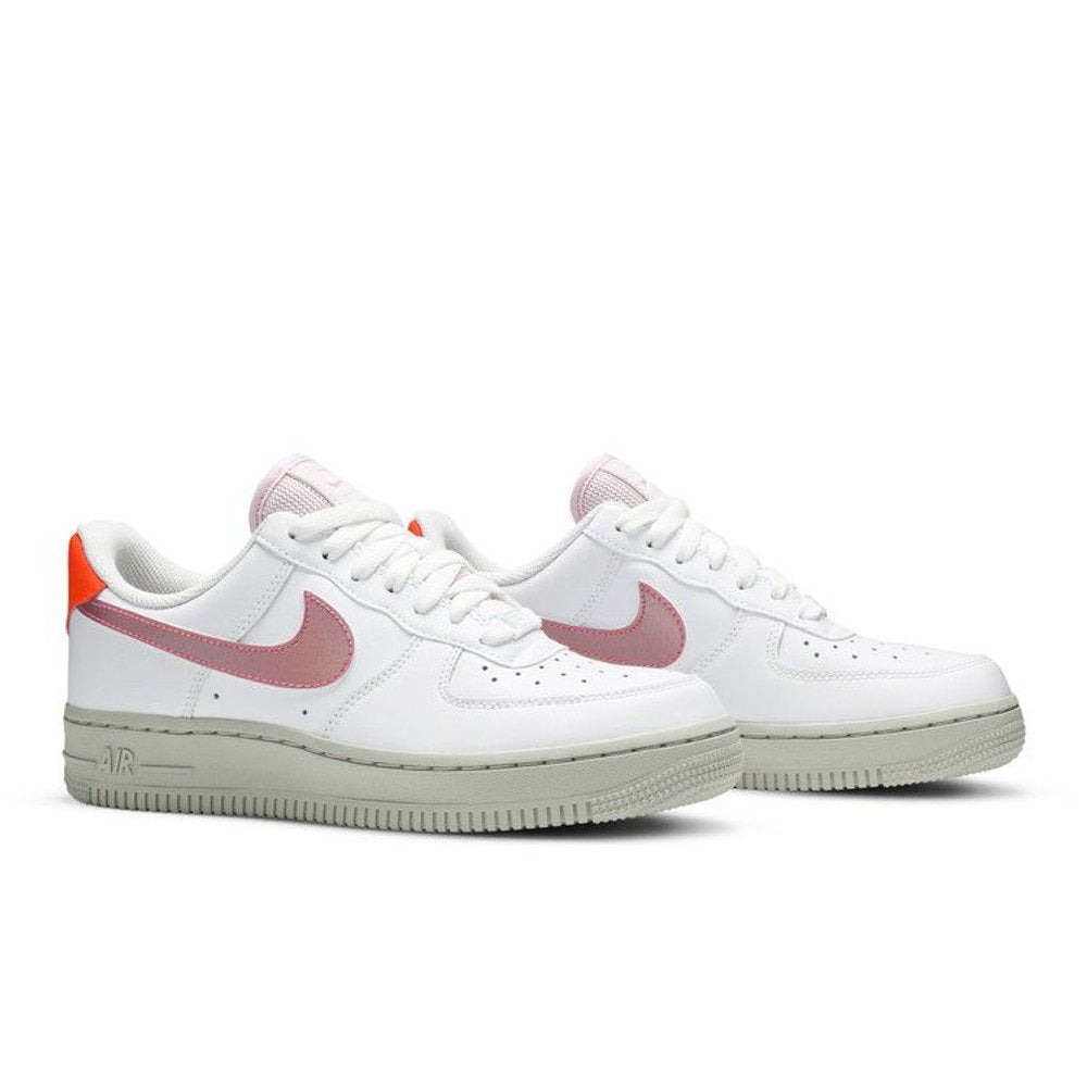 Nike Air Force 1 Low Digital Pink (W) – lifestyle foto | Purekickz
