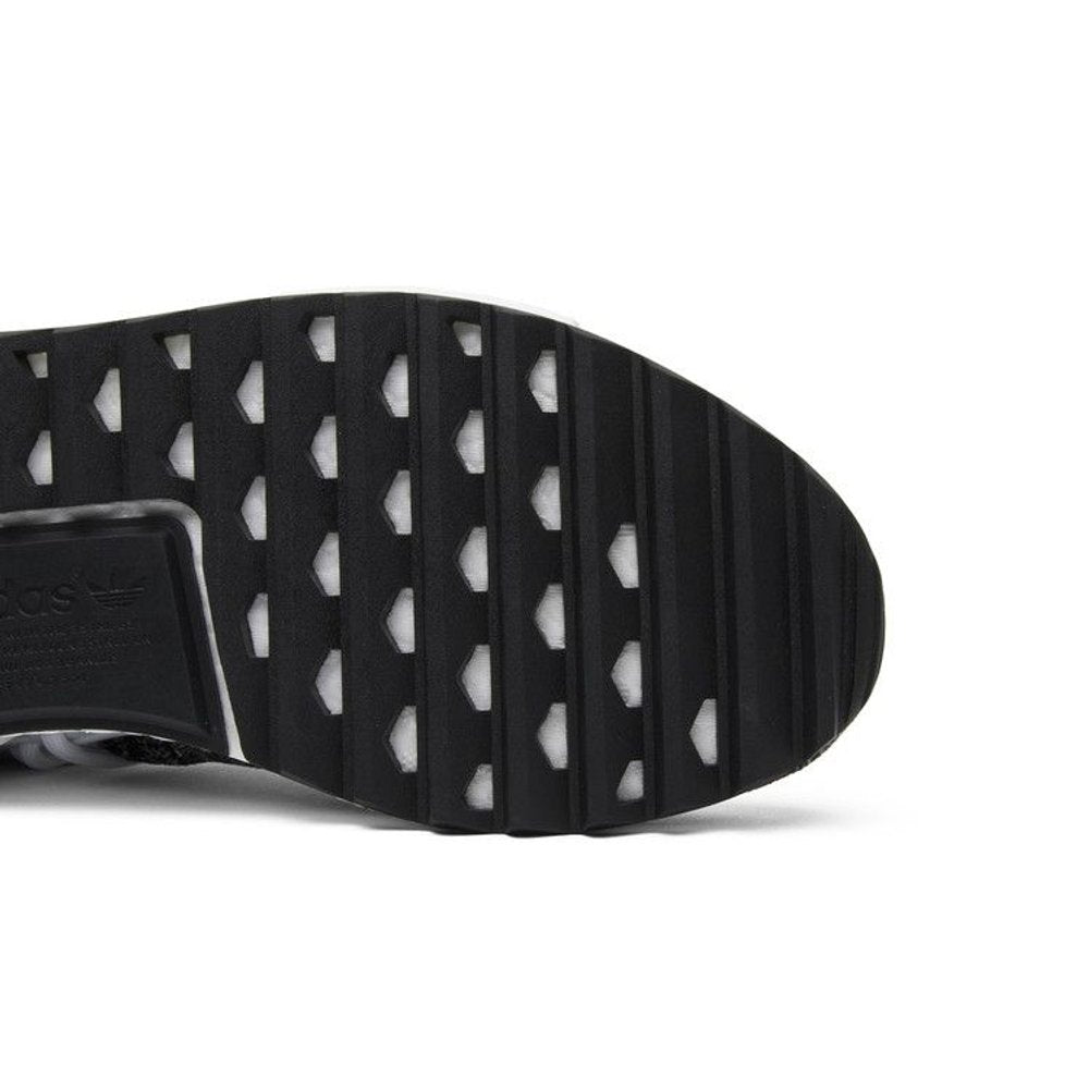 adidas Human Race NMD Pharrell Oreo – pohled shora | Purekickz