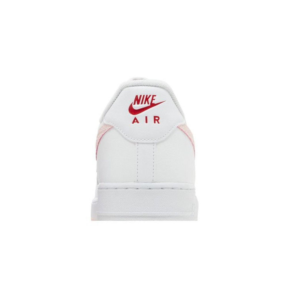 Nike Air Force 1 Low '07 VT Valentine's Day (2022) – detail materiálu | Purekickz