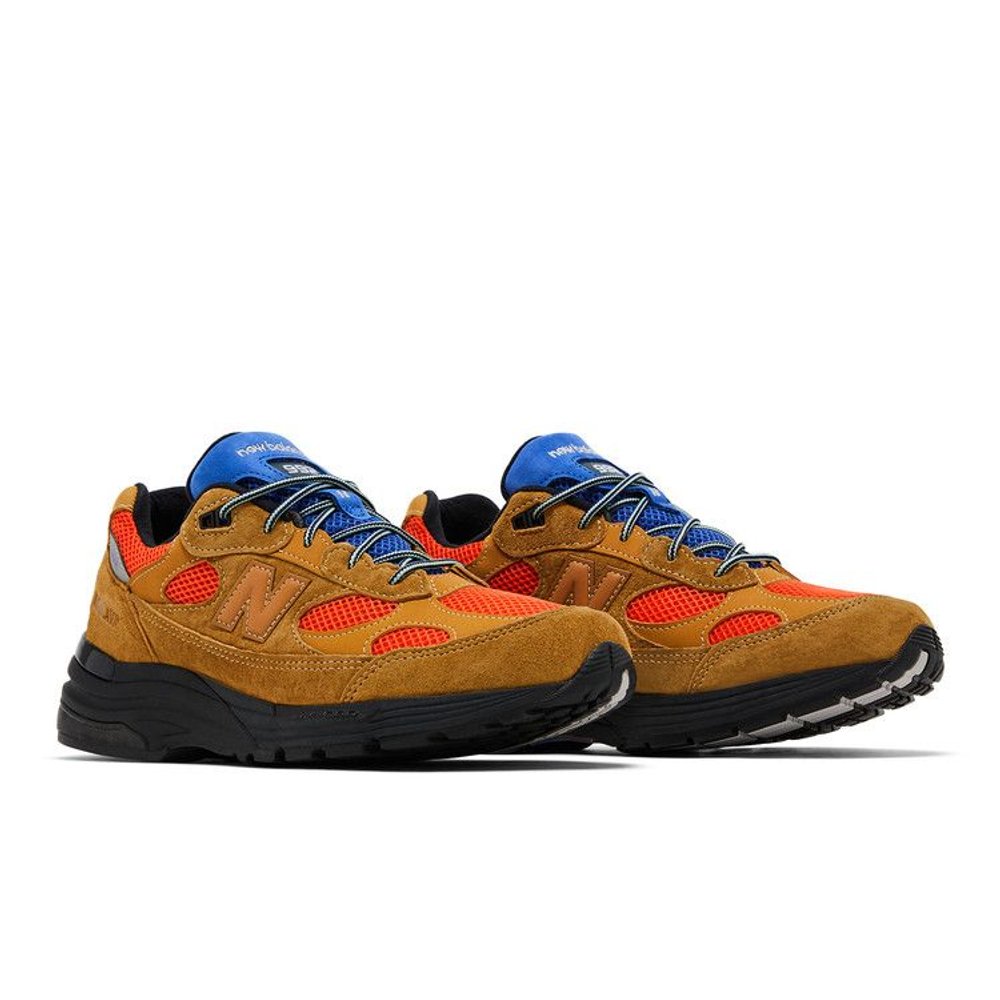 New Balance 992 MiUSA Action Bronson Tiger Eye – lifestyle foto | Purekickz