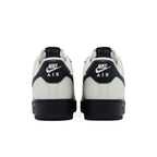 Nike Air Force 1 '07 Light Bone Black – podrážka | Purekickz