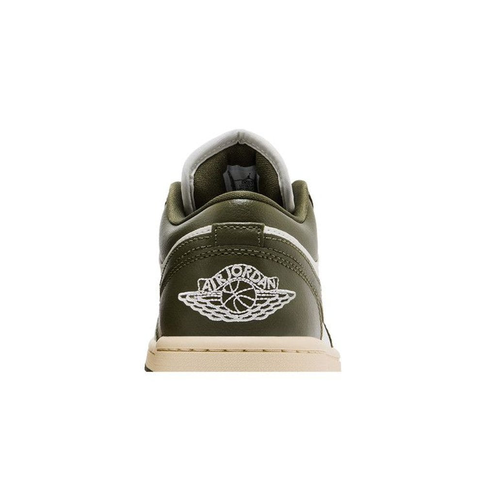 Jordan 1 Low Medium Olive (W) – detail materiálu | Purekickz