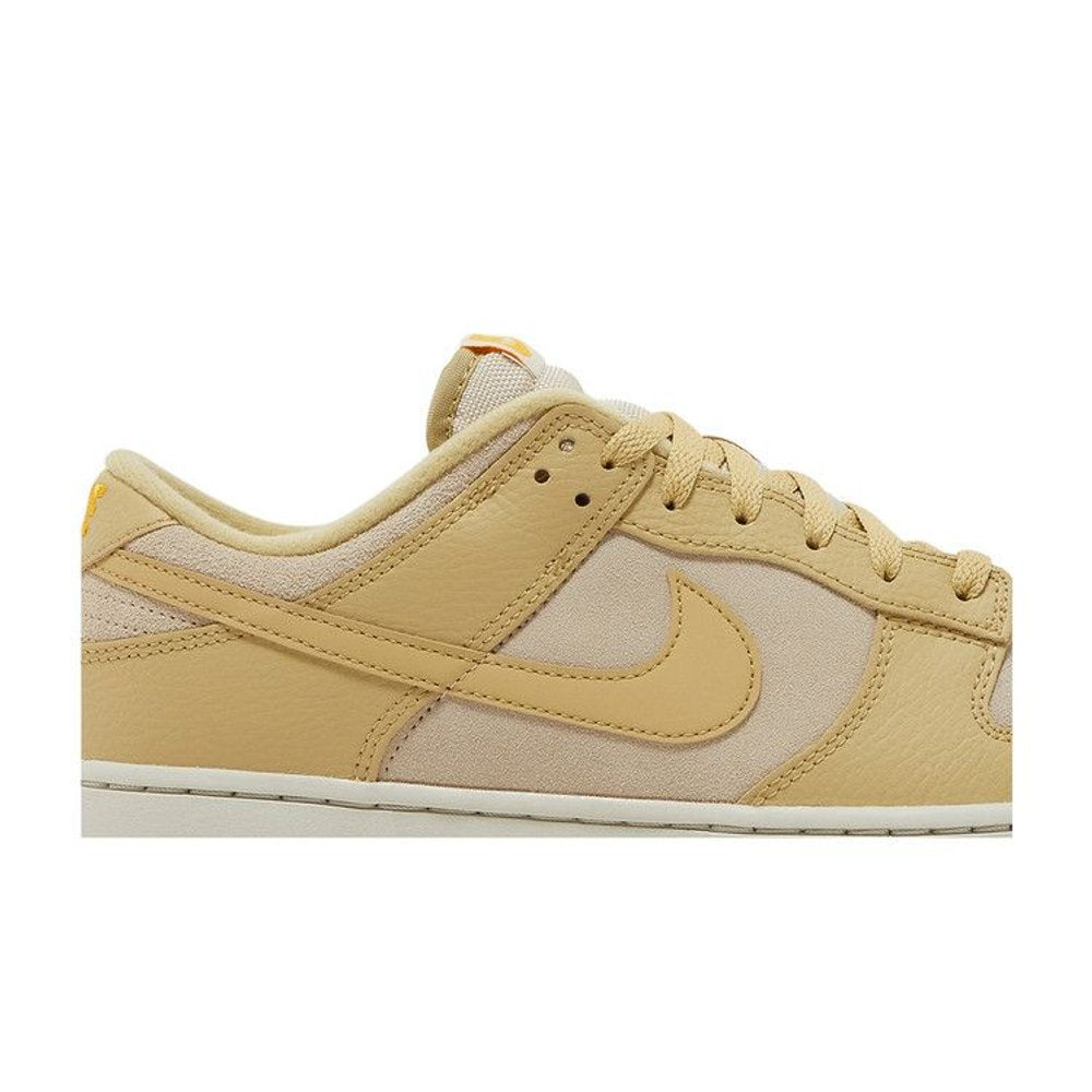 Nike Dunk Low Khaki Suede Gum – detail | Purekickz