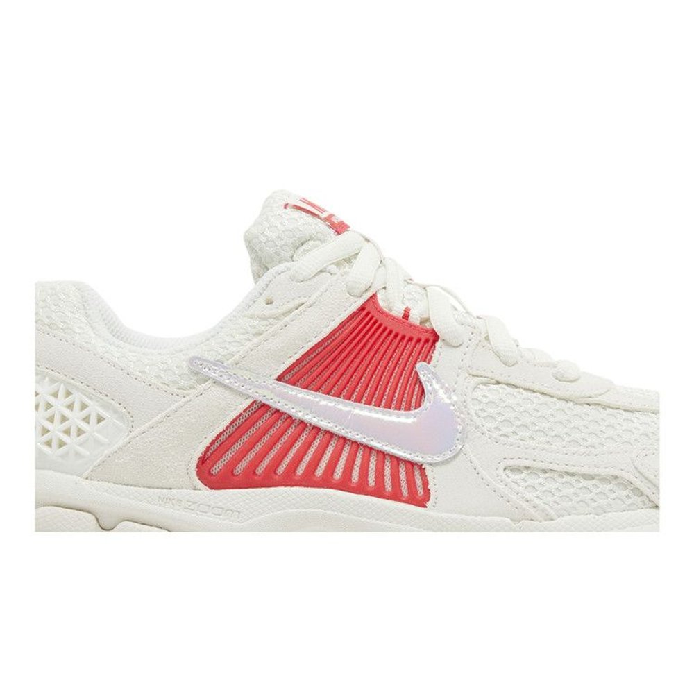 Nike Zoom Vomero 5 Siren Red (W) – detail | Purekickz