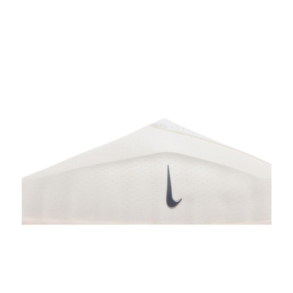 Nike Mind 001 Slide Sail – detail | Purekickz