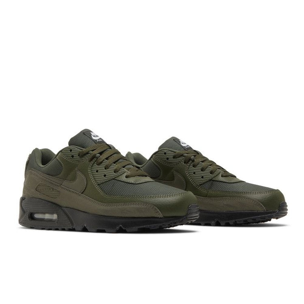 Nike Air Max 90 Olive Black Reflective – lifestyle foto | Purekickz