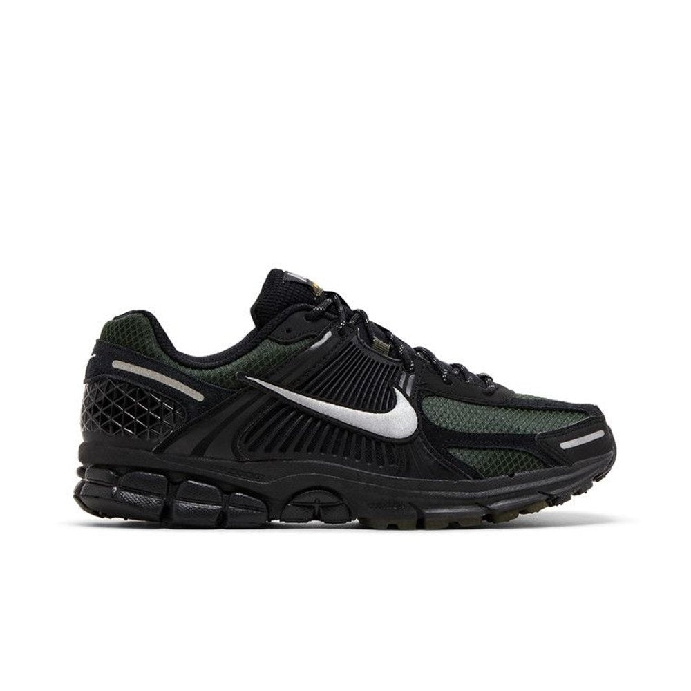 Nike Zoom Vomero 5 Black Sequoia – boční pohled | Purekickz