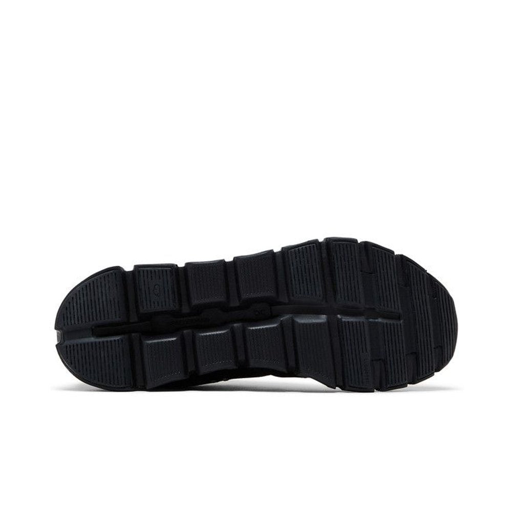 On Running Cloud 6 All Black – zadní pohled | Purekickz
