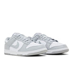 Nike Dunk Low White Light Smoke Grey – lifestyle foto | Purekickz