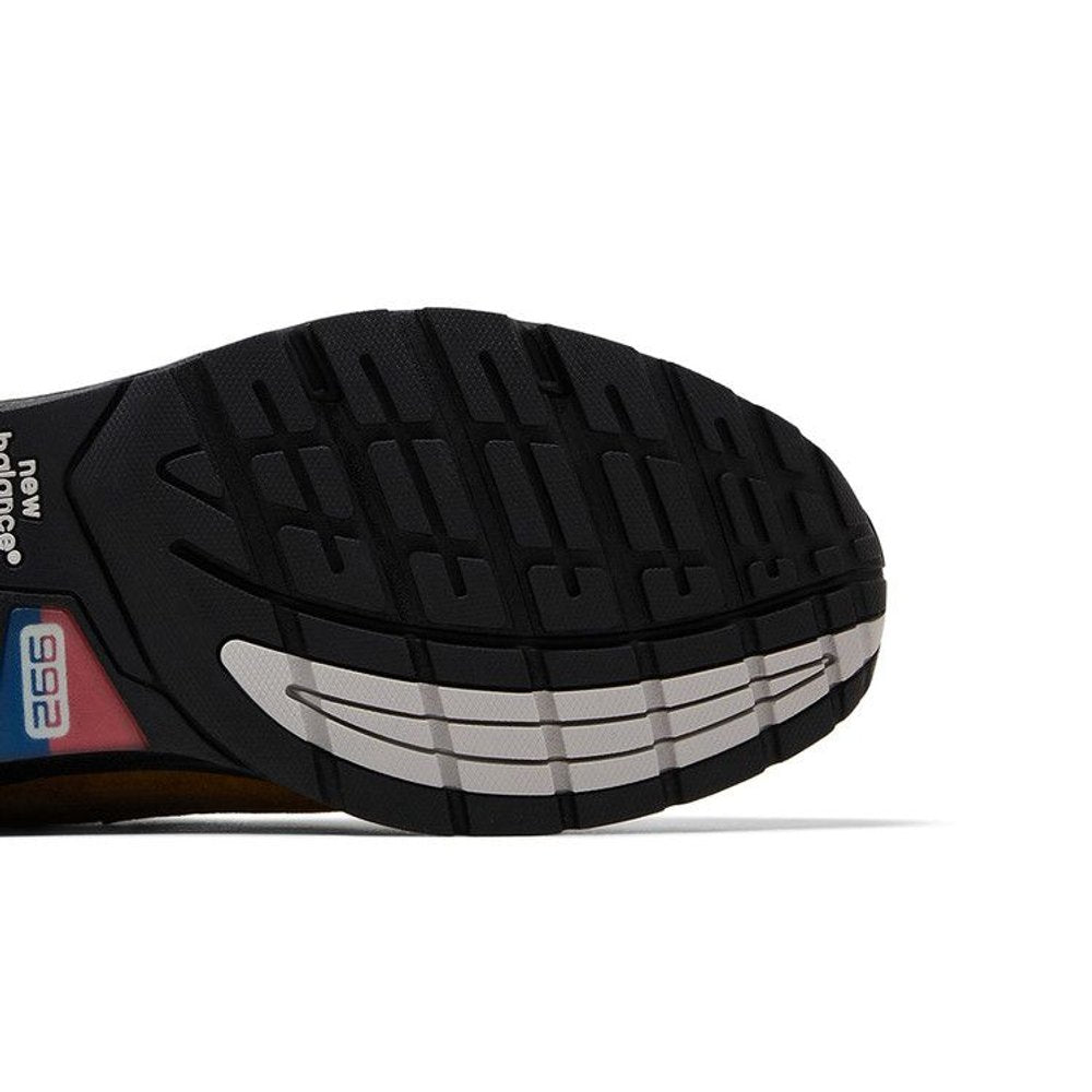 New Balance 992 MiUSA Action Bronson Tiger Eye – pohled shora | Purekickz