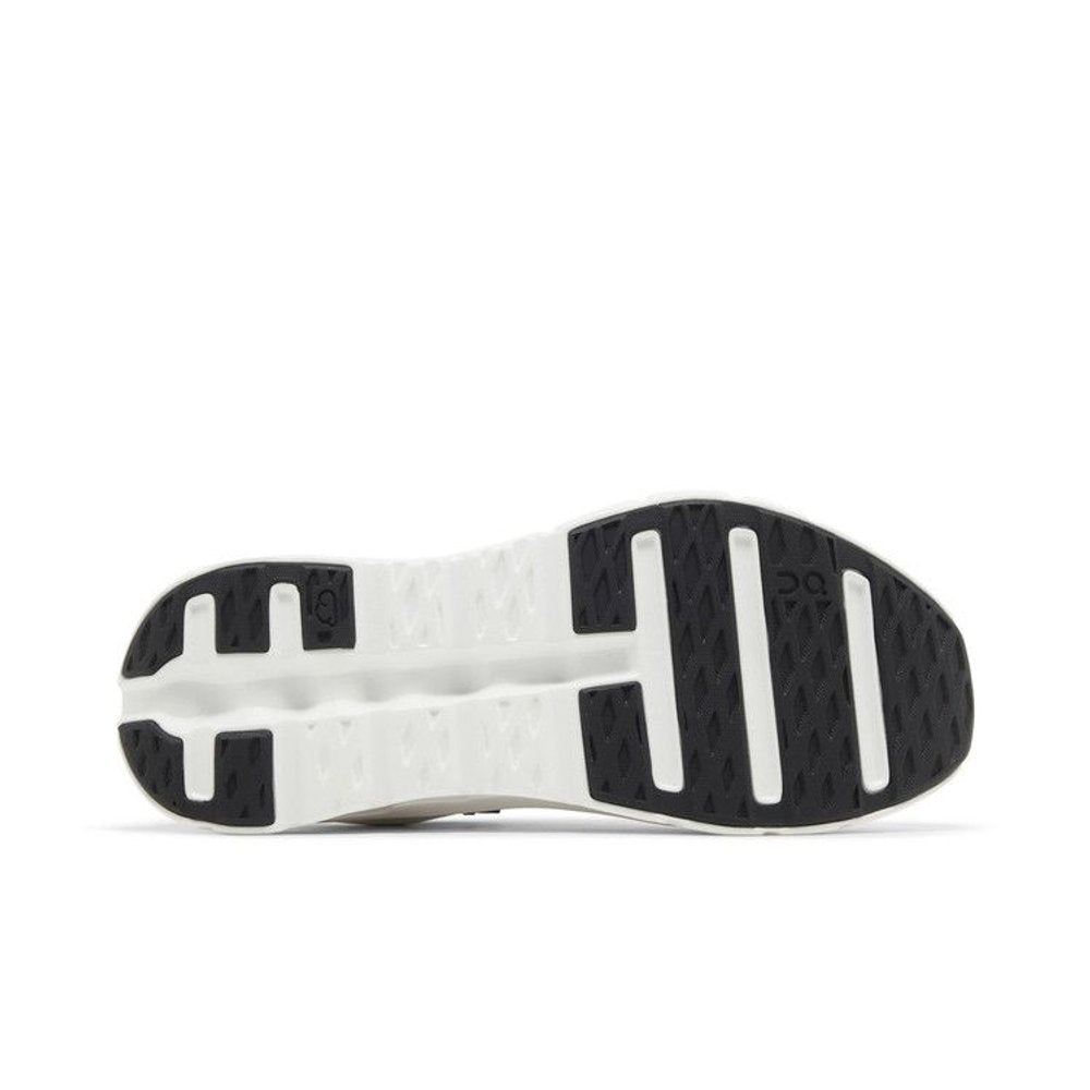 On Running Cloudtilt Black Ivory – zadní pohled | Purekickz
