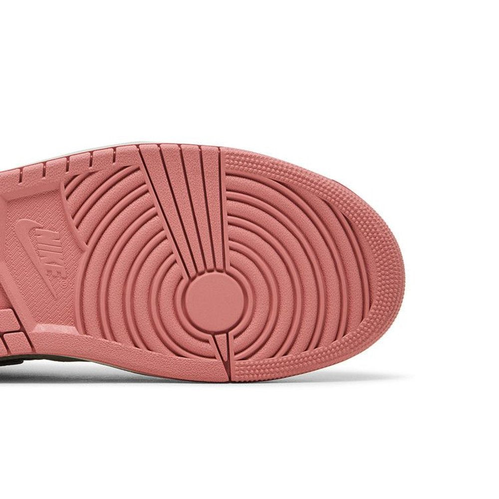 Jordan 1 Low SE Somos Eternos – pohled shora | Purekickz