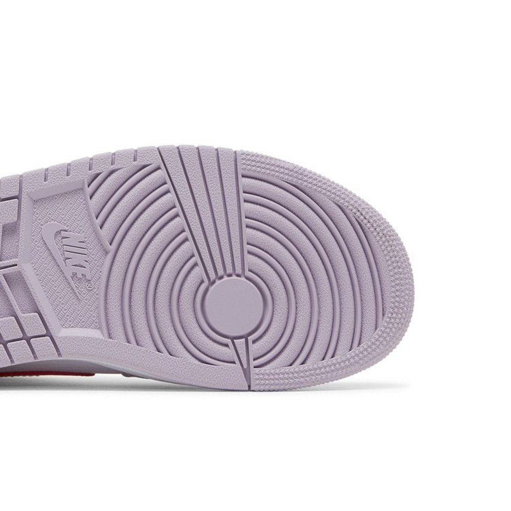 Jordan 1 Mid Valentine's Day (2022) (W) – pohled shora | Purekickz